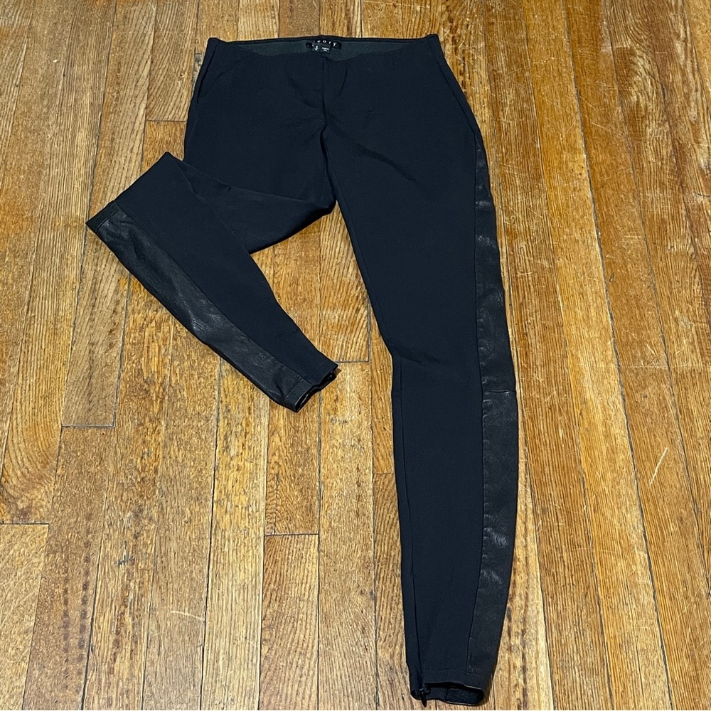 Theory skinny leggings pants with side leather and zippers